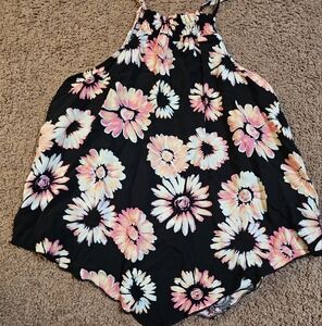 Small floral top
